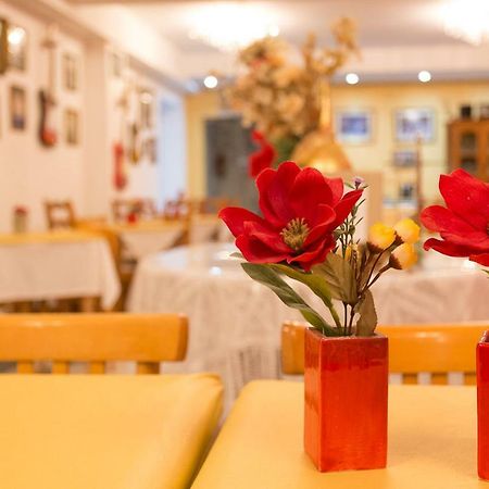 Hotel Las Maras Puerto Madryn Ngoại thất bức ảnh