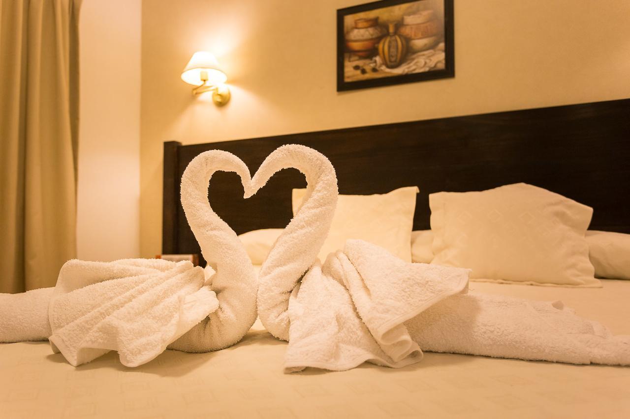 Hotel Las Maras Puerto Madryn Ngoại thất bức ảnh
