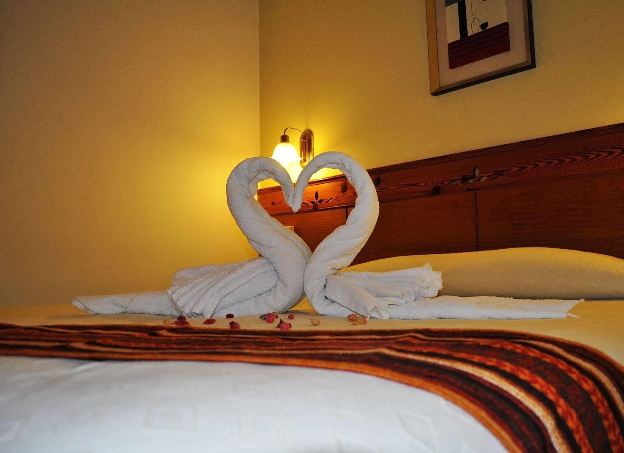 Hotel Las Maras Puerto Madryn Ngoại thất bức ảnh